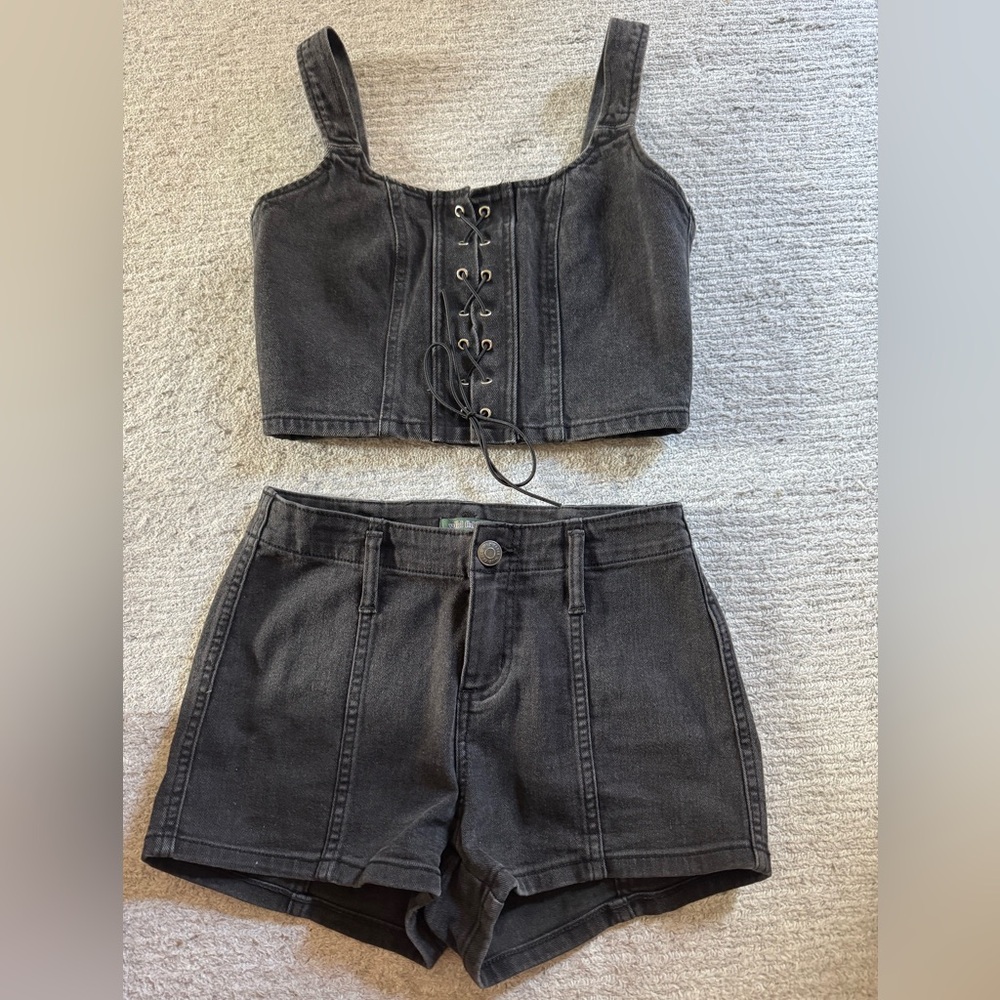 Wild Fable Charcoal Lace-Up Crop Top and shorts set size 00